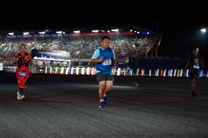 BIB: 43321
                            <button type="button" onclick="openModal(19599067)" class="btn btn-primary btn-sm float-right btn-popup" data-toggle="modal" data-target=".modal-high-quality">
                        <i class="fas fa-shopping-cart"></i> Add to Cart
                    </button>
                                            <button type="button" onclick="isThisMe(19599067, true)" class="btn btn-success btn-sm float-right btn-popup btn-isme hidden" data-toggle="tooltip" data-placement="bottom" title="นี่คือรูปของคุณใช่ไหม คลิกที่นี่เพื่อเอาเข้าอัลบั้ม">
                        <i class="fas fa-plus"></i> Add to album
                    </button>
                    <button type="button" onclick="isThisMe(19599067, false)" class="btn btn-warning btn-sm float-right btn-popup btn-isnotme hidden">
                        <i class="fas fa-ban"></i> Remove from album
                    </button>